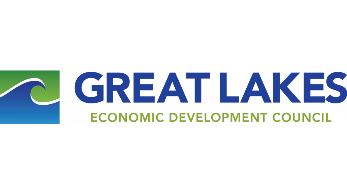 Great Lakes council crowns Navy crane, Toledo museum, birding festival as region’s coolest